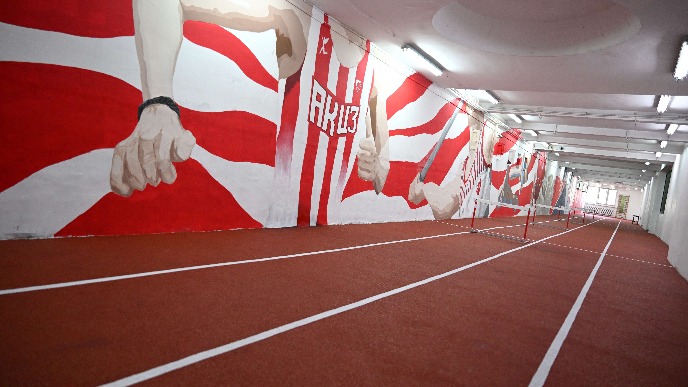 Otvoren atletski tunel
